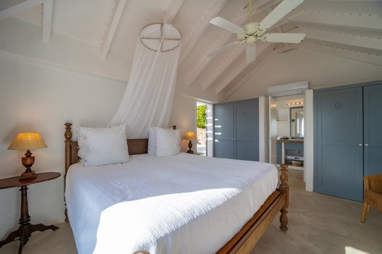 VILLA CARAMBA BEDROOM2 5