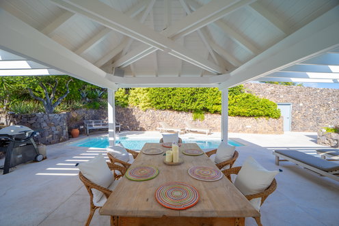 VILLA CARAMBA KITCHEN & DINING AREA 5