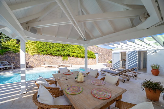 VILLA CARAMBA KITCHEN & DINING AREA 6