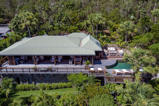 VILLA NAHMA AERIAL VIEWS 4