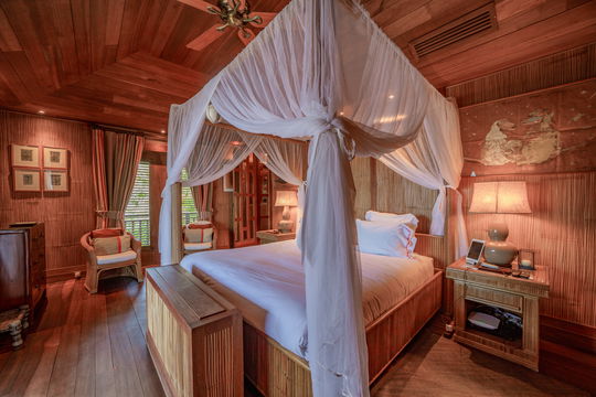 VILLA NAHMA BEDROOM1 1