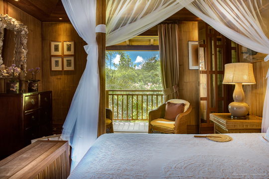 VILLA NAHMA BEDROOM1 10