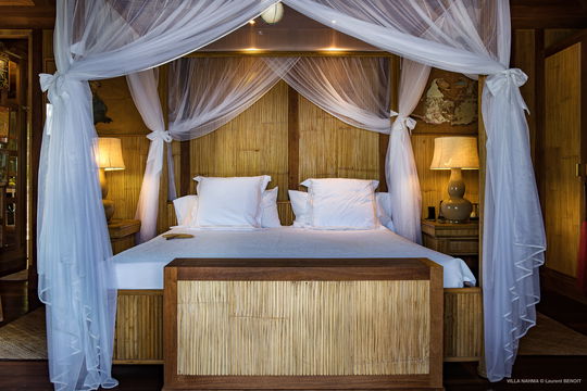 VILLA NAHMA BEDROOM1 4