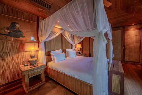 VILLA NAHMA BEDROOM1 5