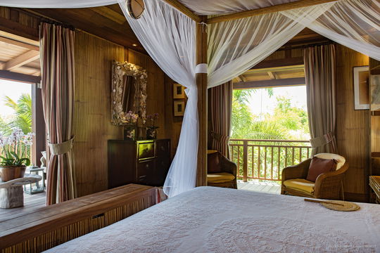 VILLA NAHMA BEDROOM1 9