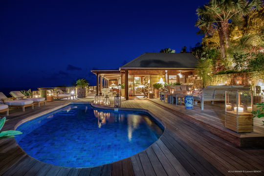 VILLA NAHMA BY NIGHT 4