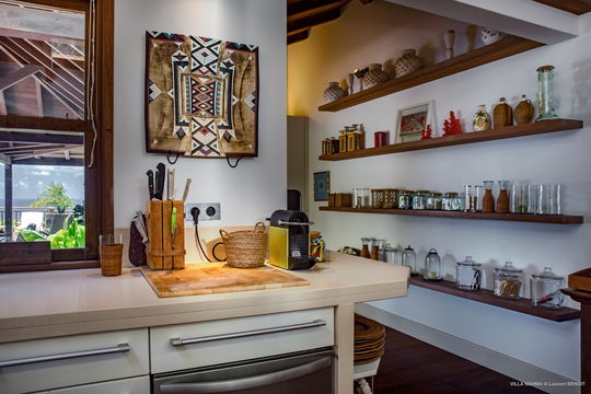 VILLA NAHMA KITCHEN & DINING AREA 4