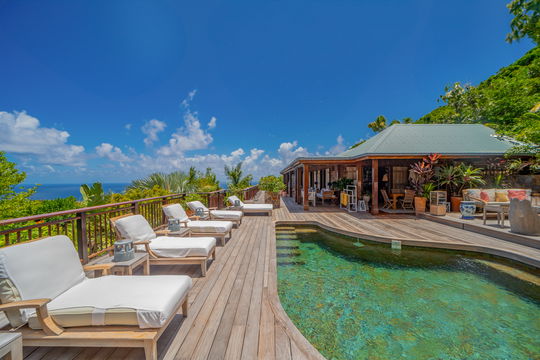 VILLA NAHMA POOL & TERRACE 2