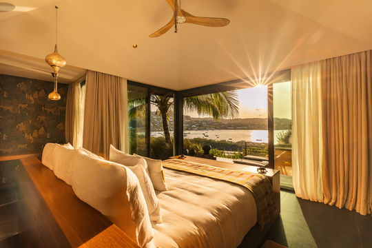 VILLA LARIMAR BEDROOM1 8