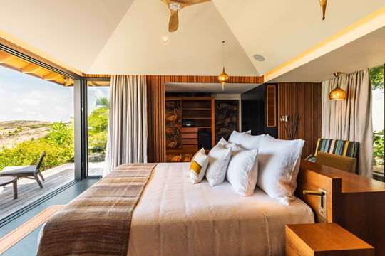 VILLA LARIMAR BEDROOM2 2