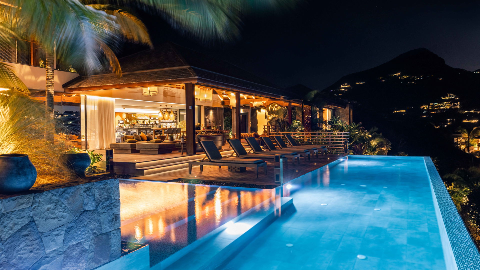 BY NIGHT