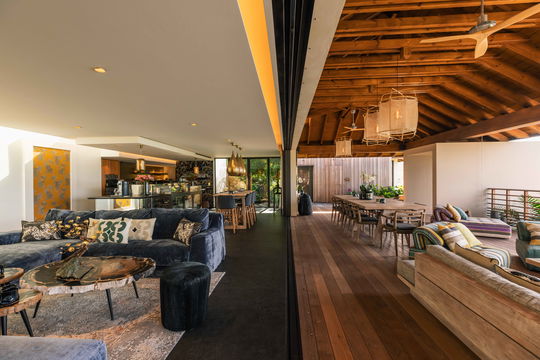 VILLA LARIMAR LIVING AREA 2