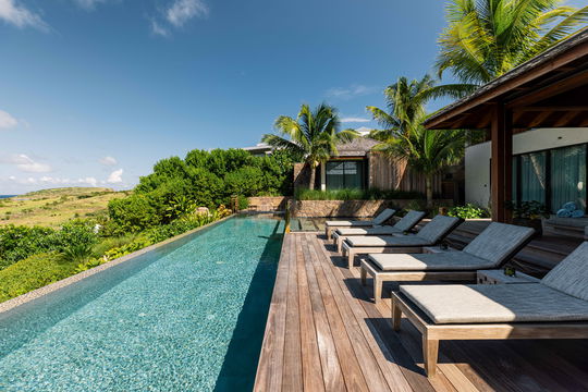 VILLA LARIMAR POOL & TERRACE 6