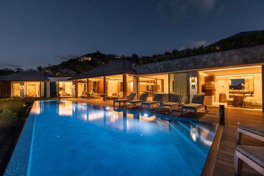 VILLA LAZULI BY NIGHT 2