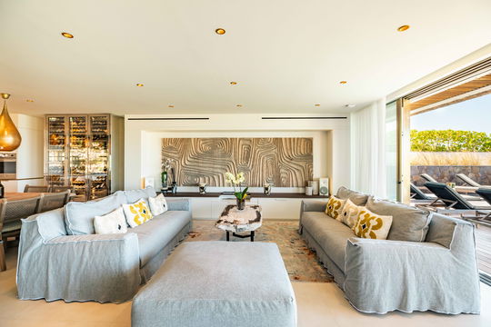 VILLA LAZULI LIVING AREA 2