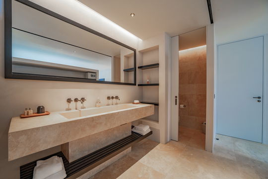 VILLA NEVER SAY NEVER BEDROOM3 11