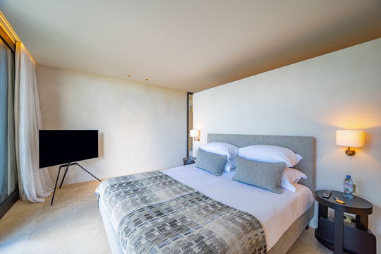 VILLA NEVER SAY NEVER BEDROOM3 2