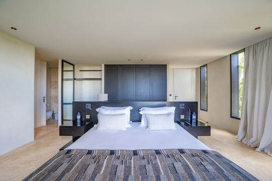 VILLA NEVER SAY NEVER BEDROOM4 2