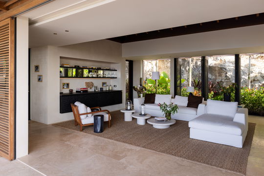 VILLA NEVER SAY NEVER LIVING AREA 16