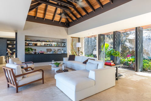 VILLA NEVER SAY NEVER LIVING AREA 6