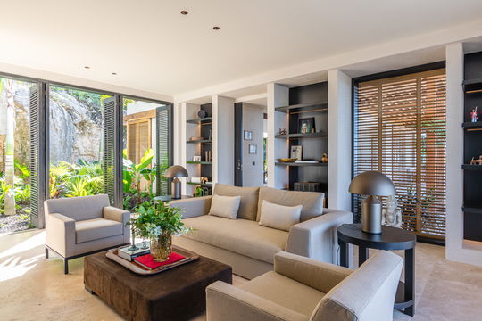 VILLA NEVER SAY NEVER LOUNGE & TV AREA 9