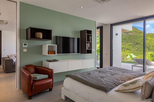 VILLA INDYANA BEDROOM1 1