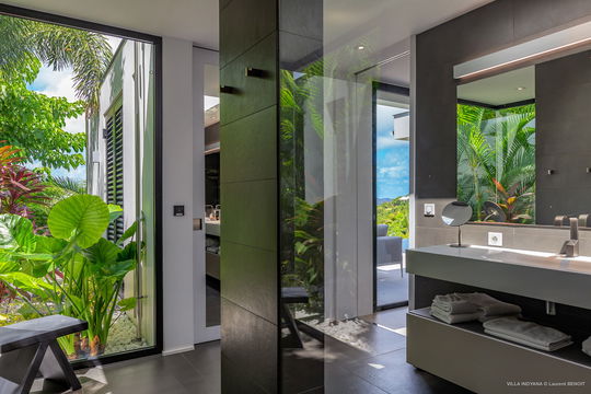 VILLA INDYANA BEDROOM2 10