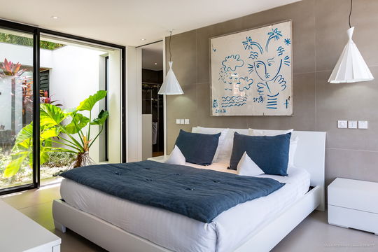 VILLA INDYANA BEDROOM2 4