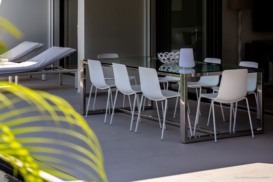 VILLA INDYANA KITCHEN & DINING AREA 11