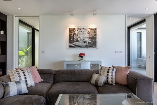 VILLA INDYANA LIVING AREA 7