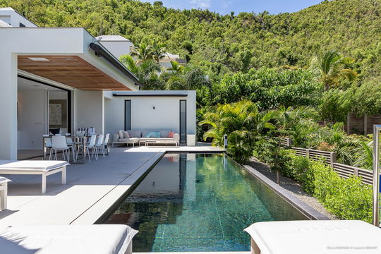 VILLA INDYANA POOL & TERRACE 10