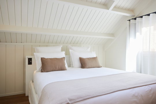 VILLA LA PALOMA BEDROOM1 1