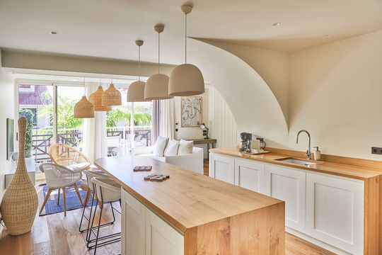 VILLA LA PALOMA KITCHEN & DINING AREA 1