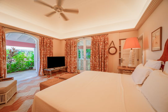 VILLA MUSTIQUE BEDROOM1 5