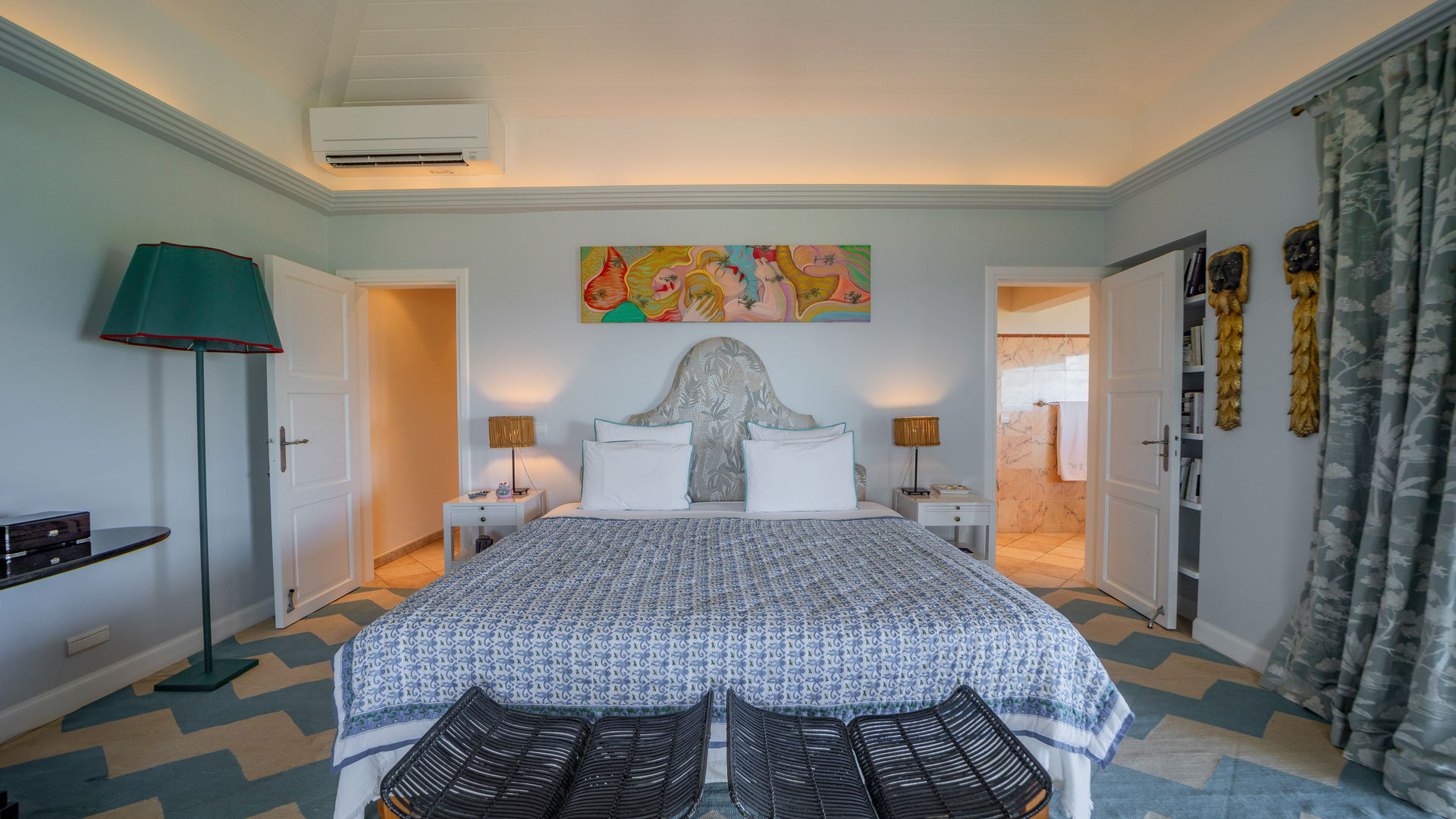 BEDROOM 2