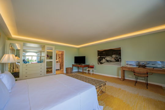 VILLA MUSTIQUE BEDROOM4 3
