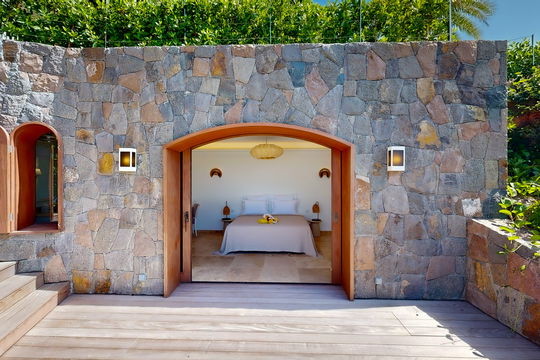 VILLA MUSTIQUE BEDROOM6 7