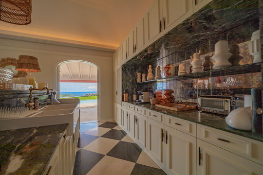VILLA MUSTIQUE KITCHEN & DINING AREA 6