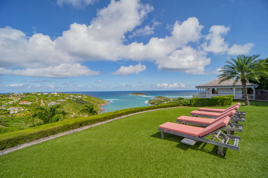 VILLA MUSTIQUE OUTDOORS 2