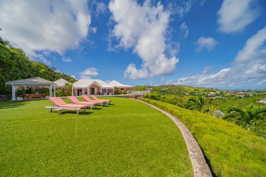 VILLA MUSTIQUE OUTDOORS 6