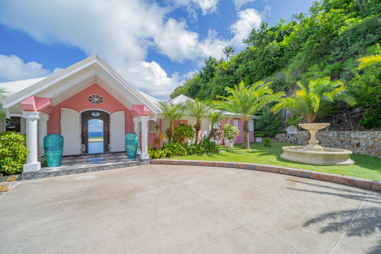 VILLA MUSTIQUE OUTDOORS 9
