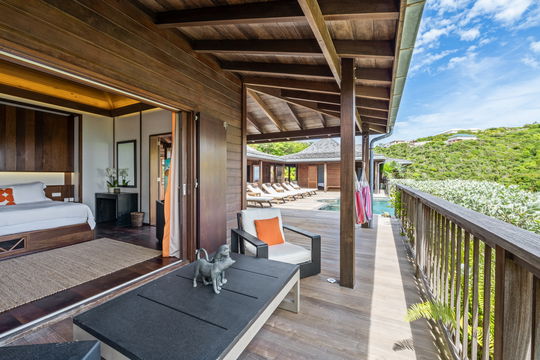 VILLA LITTLE GIRASOL BEDROOM1 12