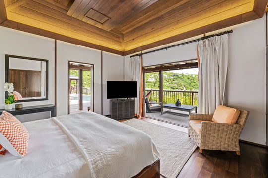VILLA LITTLE GIRASOL BEDROOM1 4