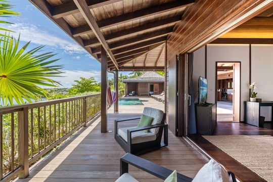 VILLA LITTLE GIRASOL BEDROOM2 17