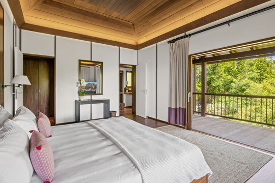 VILLA LITTLE GIRASOL BEDROOM3 10