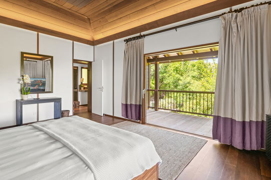 VILLA LITTLE GIRASOL BEDROOM3 11