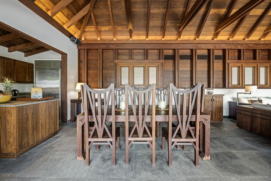 VILLA LITTLE GIRASOL KITCHEN & DINING AREA 3