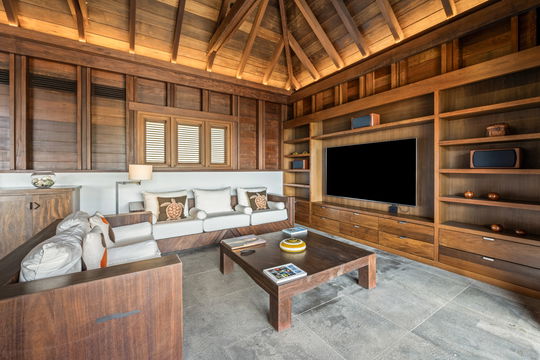 VILLA LITTLE GIRASOL LIVING AREA 2