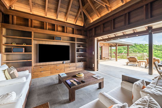 VILLA LITTLE GIRASOL LIVING AREA 4