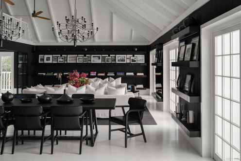 VILLA CAPTIVA KITCHEN & DINING AREA 3